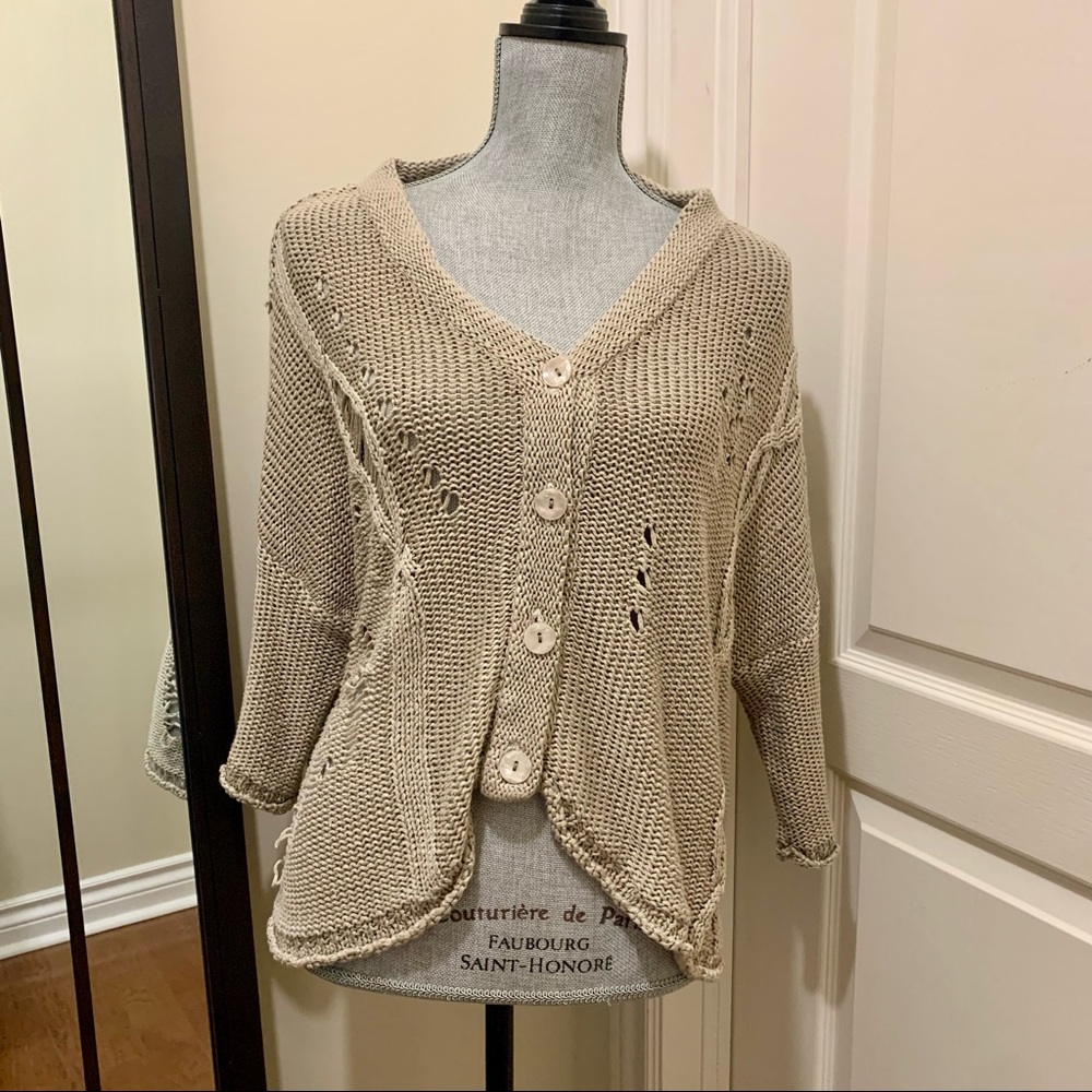 Brandy Melville Distressed Cardigan [wool, sweater, beige, winter, bohemian]